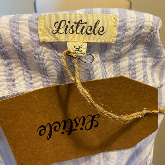 Listicle Blue & White Striped cold shoulder top - Picture 4 of 8